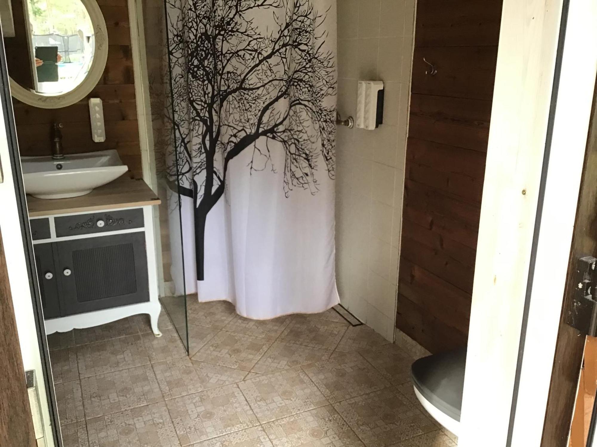Вілла Treehouse Ciekurs Dukuri Екстер'єр фото