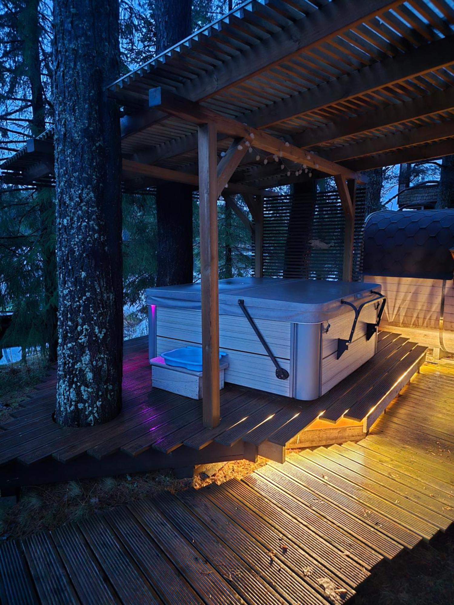 Вілла Treehouse Ciekurs Dukuri Екстер'єр фото